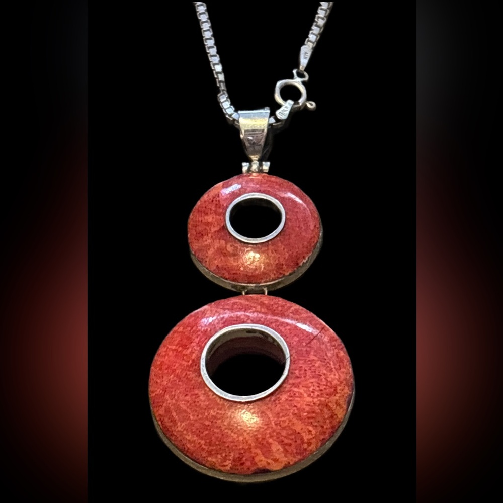 Retired Sponge Coral Pendant Necklace